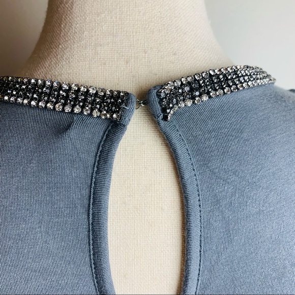 Gray Sleeveless Rhinestone Neckline Top - Picture 6 of 9